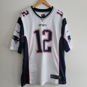 Nike NFL Patriots Tom Brady 12 White Football Jersey On Field Large
